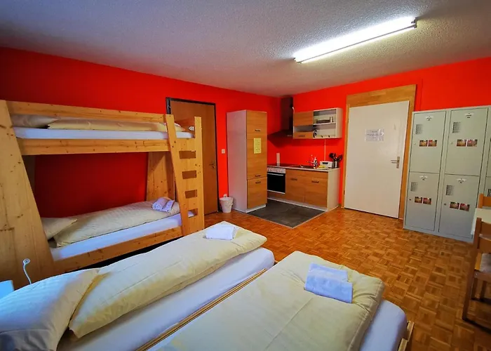 因特拉肯市中心旅舍 旅馆