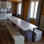 Downtown Hostel Ιντερλάκεν
