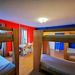 Hostel Downtown *